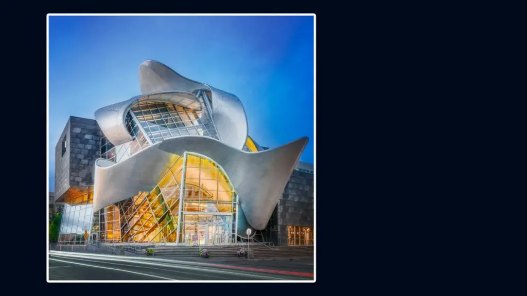 Photograph of the Art Gallery of Alberta in Edmonton, Alberta, Canada - PPOC (Professional Photographers of Canada)